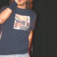 Christian_Kane_Singing_1