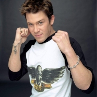 Christian_Kane_Skullshirt_2