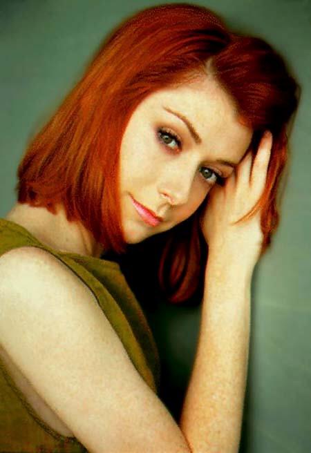 AlysonHannigan1