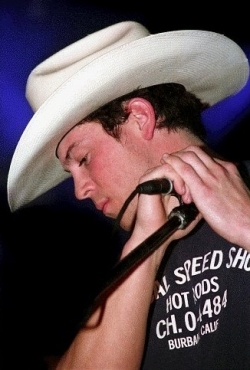 Christian_Kane_Mic_2