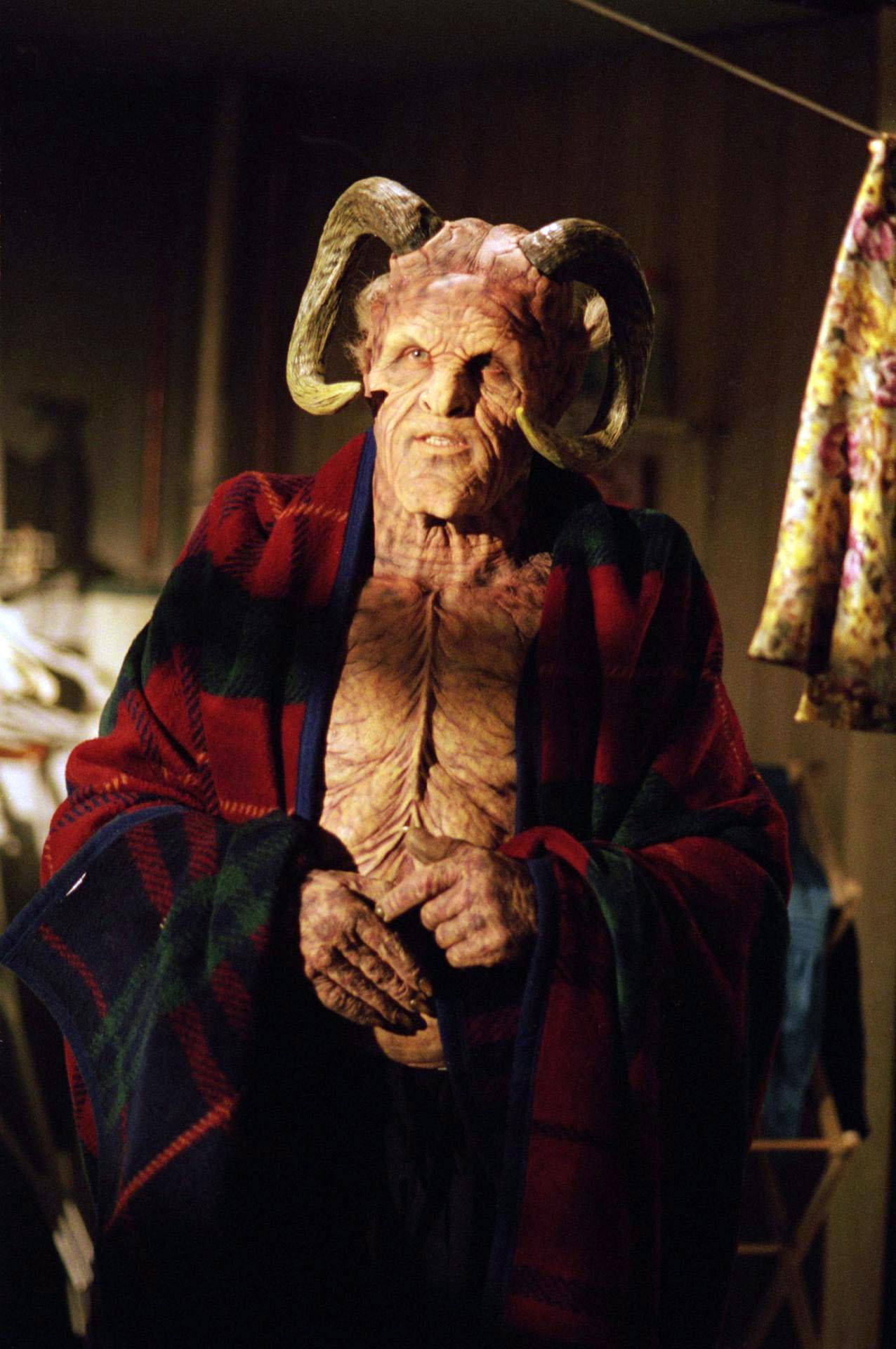 Giles_4x12.jpg