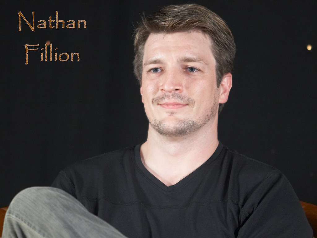 Nathan_Fillion_001